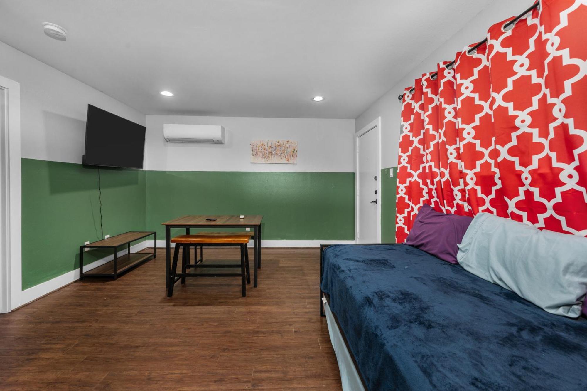 Rustic 1Br Apartment Near Medcenter-Uh-Nrg ヒューストン エクステリア 写真